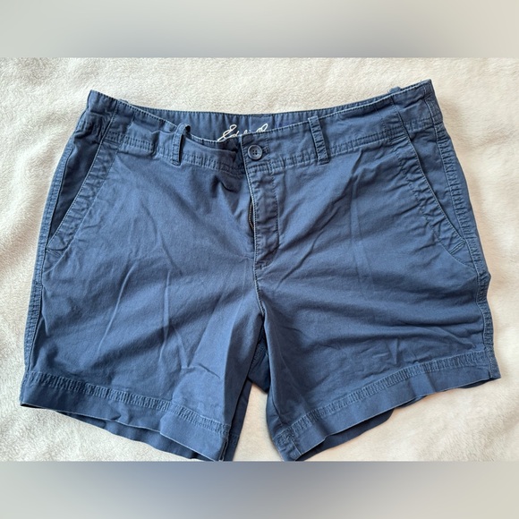 Eddie Bauer shorts. Size 10. Blue - Picture 1 of 3